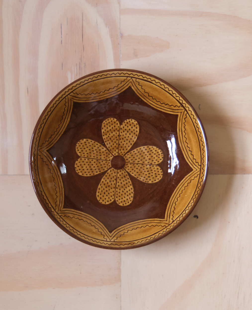 Wells Pottery Slipware Bowl