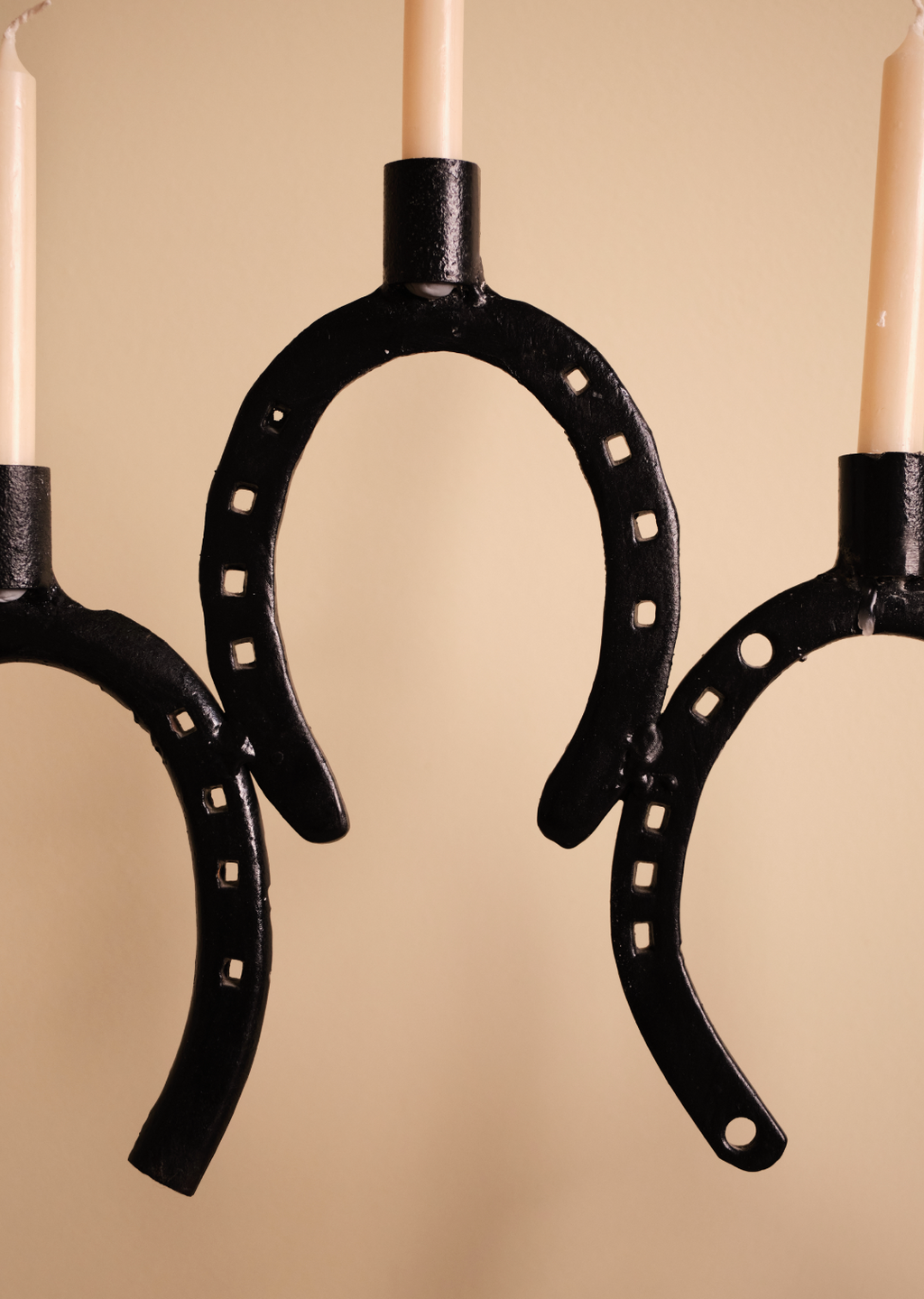 Horseshoes Candle Stick