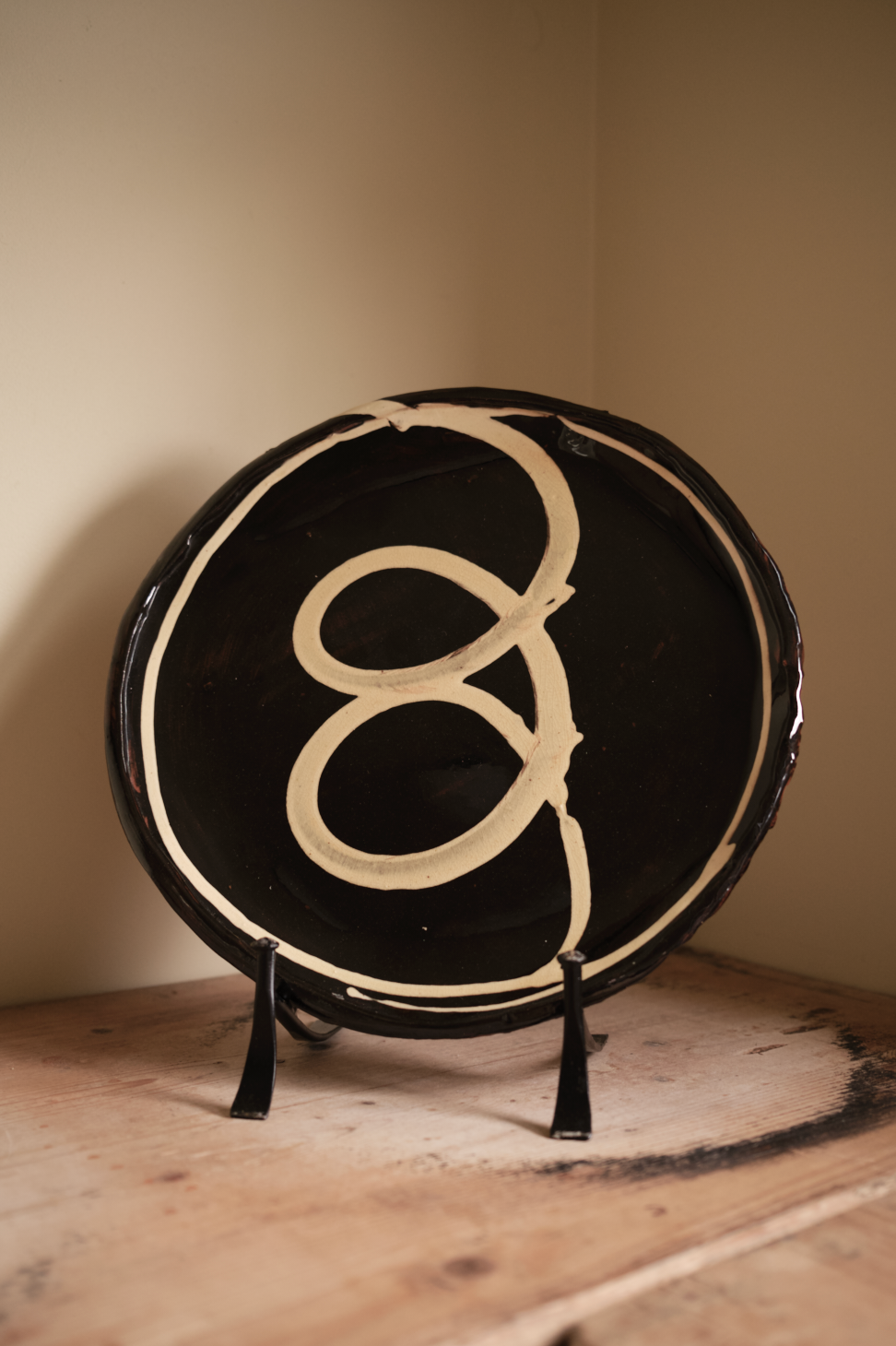 DYLAN BOWEN slip decorated earthenware plate
