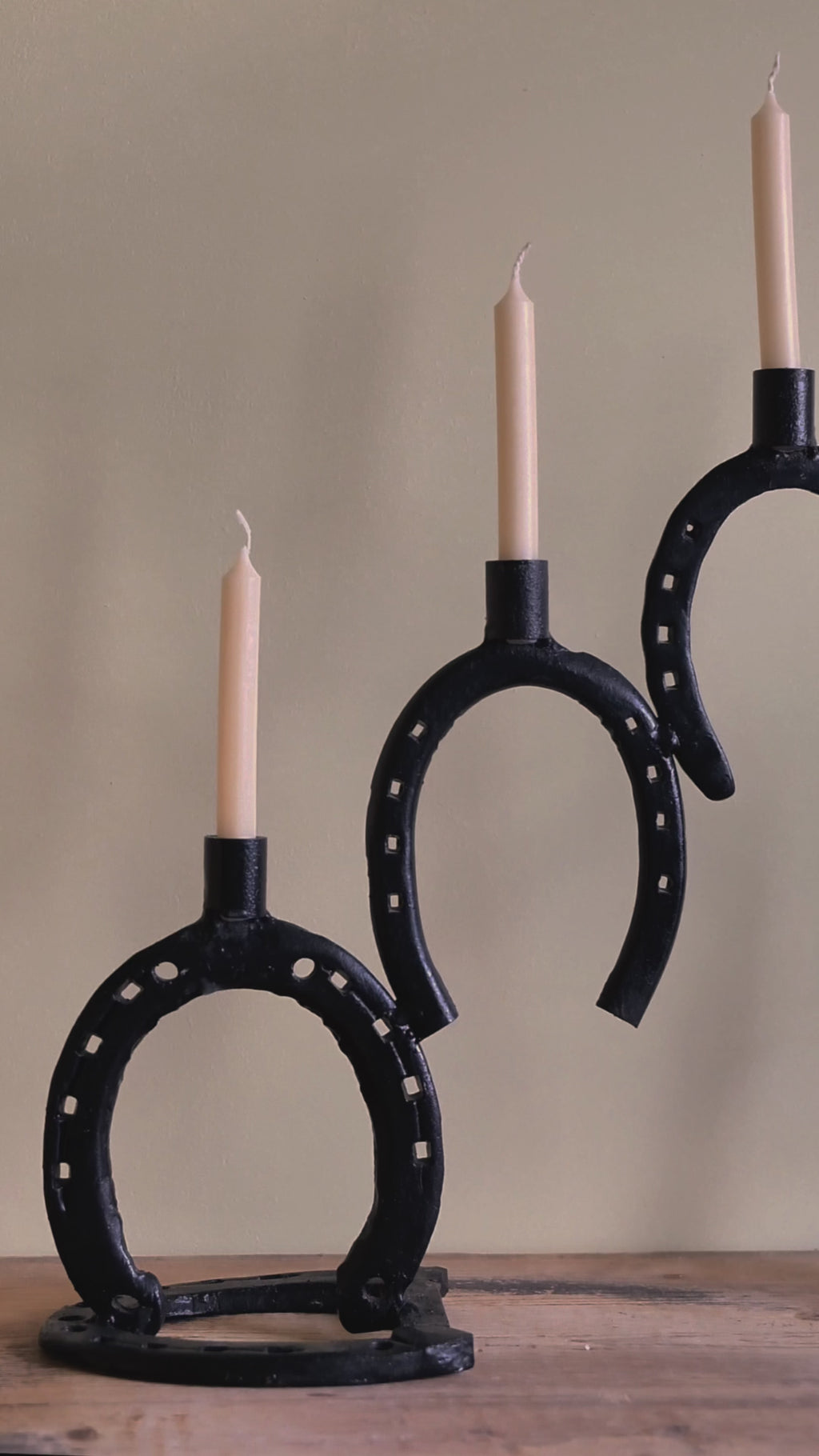 Horseshoes Candle Stick